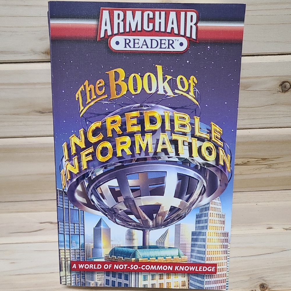 The Book of Incredible Information. Not So Common Knowledge. Fun Read! Humor NWT